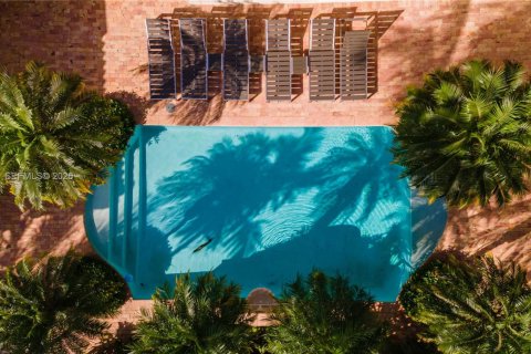 Villa ou maison à louer à Plantation, Floride: 8 chambres, 460.61 m2 № 2366315 - photo 18