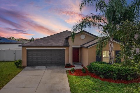 Villa ou maison à Ruskin, Floride 4 chambres, 179.86 m2 № 2322913