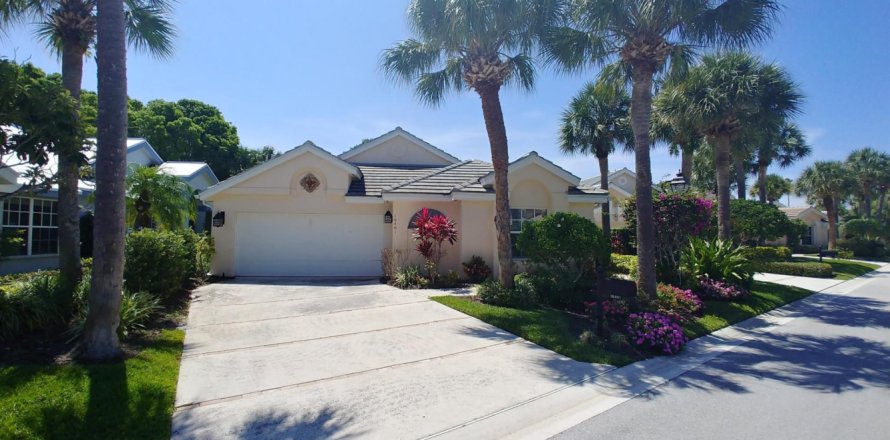 Villa ou maison à Jupiter, Floride 2 chambres, 228.26 m2 № 987275