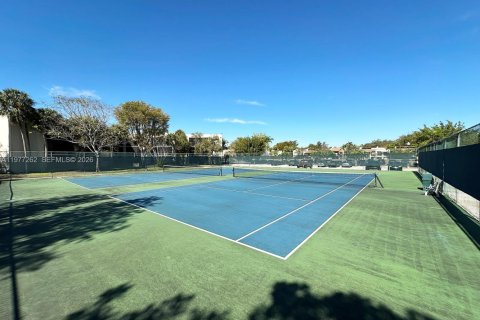 Copropriété à louer à Miami, Floride: 3 chambres, 96.62 m2 № 2046428 - photo 27