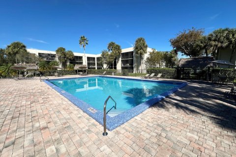 Copropriété à louer à Miami, Floride: 3 chambres, 96.62 m2 № 2046428 - photo 23