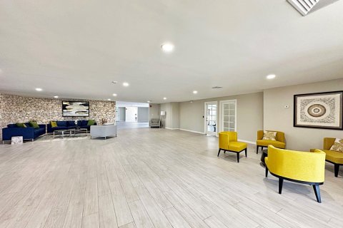 Copropriété à louer à Miami, Floride: 3 chambres, 96.62 m2 № 2046428 - photo 24