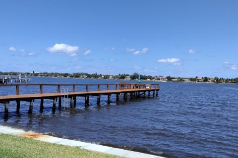 Condominio en venta en Lantana, Florida, 1 dormitorio, 39.95 m2 № 1146669 - foto 1