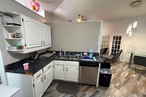 Casa en venta en Orlando, Florida, 3 dormitorios, 171.13 m2 № 2239529 - foto 5