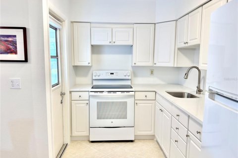 Casa en venta en Bradenton, Florida, 2 dormitorios, 92.44 m2 № 2095469 - foto 6