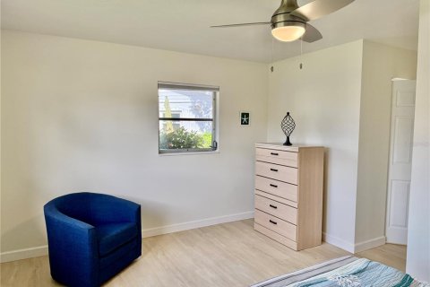 Casa en venta en Bradenton, Florida, 2 dormitorios, 92.44 m2 № 2095469 - foto 18