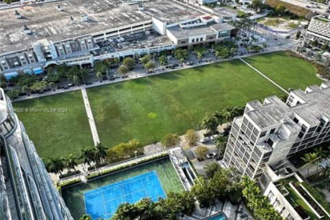 Condo in Miami, Florida, 1 bedroom  № 1708778 - photo 22