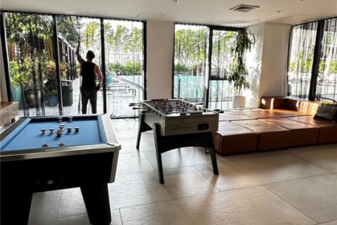 Condo in Miami, Florida, 1 bedroom  № 1708778 - photo 25
