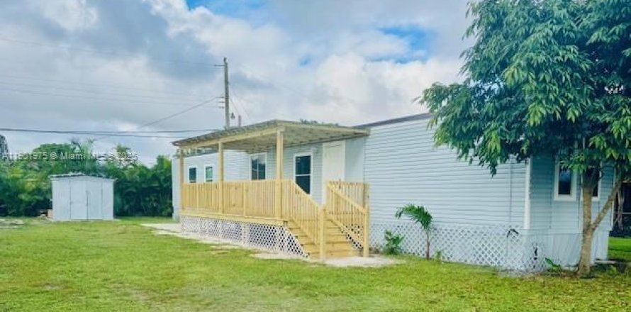 Apartment in West Palm Beach, Florida 2 bedrooms, 87.24 sq.m. № 2012861