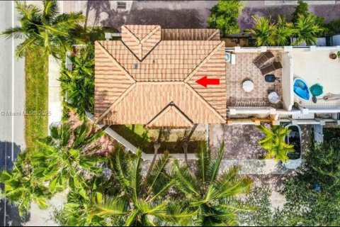 Casa en alquiler en Fort Lauderdale, Florida, 3 dormitorios, 189.71 m2 № 1973180 - foto 22