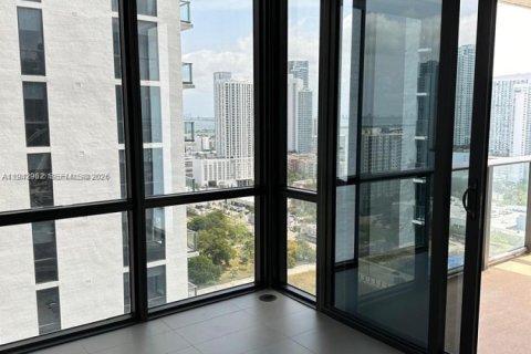 Купить кондоминиум в Майами, Флорида 2 спальни, 93.74м2, № 2061487 - фото 10