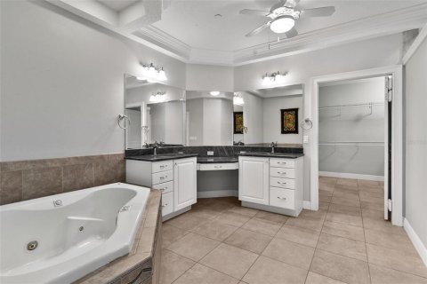 Villa ou maison à vendre à Eustis, Floride: 3 chambres, 288.37 m2 № 2101492 - photo 8