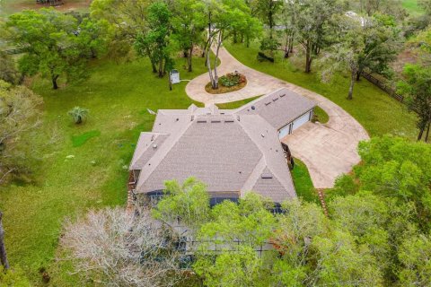Villa ou maison à vendre à Eustis, Floride: 3 chambres, 288.37 m2 № 2101492 - photo 27