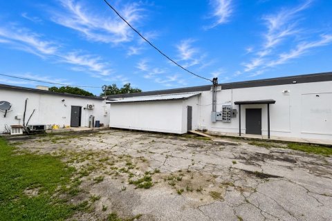Commercial property in Indian lake estates, Florida 1159.42 sq.m. № 2200811 - photo 6