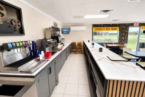 Commercial property in Indian lake estates, Florida 1159.42 sq.m. № 2200811 - photo 14