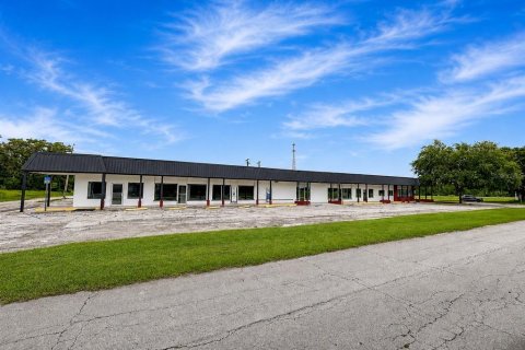 Commercial property in Indian lake estates, Florida 1159.42 sq.m. № 2200811 - photo 2
