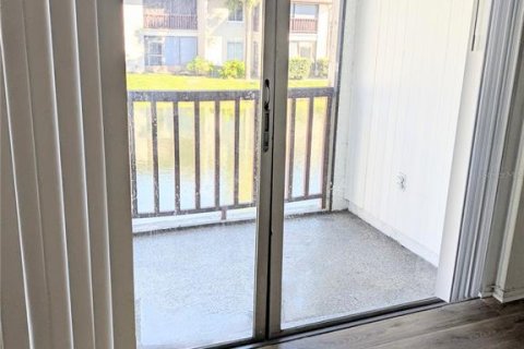 Condo in Tampa, Florida, 1 bedroom  № 1721119 - photo 3