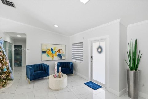 Villa ou maison à louer à Miami, Floride: 4 chambres, 134.62 m2 № 1999501 - photo 10