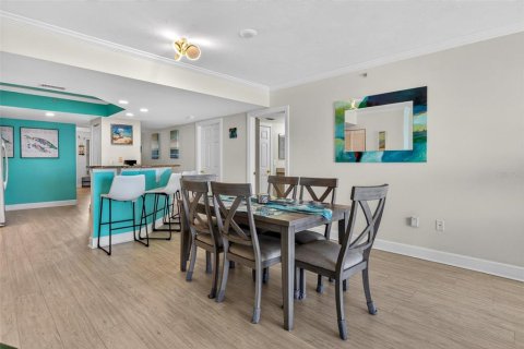 Condo in Daytona Beach Shores, Florida, 3 bedrooms  № 2195326 - photo 12