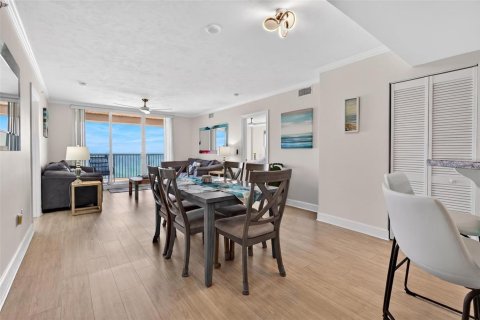 Condo in Daytona Beach Shores, Florida, 3 bedrooms  № 2195326 - photo 14