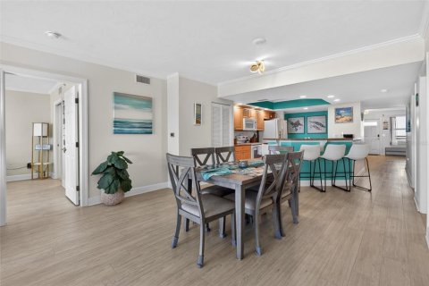 Condo in Daytona Beach Shores, Florida, 3 bedrooms  № 2195326 - photo 19