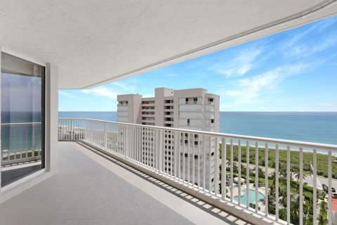 Condo in St. Lucie, Florida, 3 bedrooms  № 2362023 - photo 18