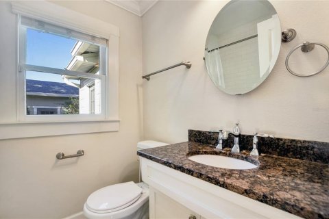 Casa en venta en Tampa, Florida, 2 dormitorios, 86.21 m2 № 2206050 - foto 18
