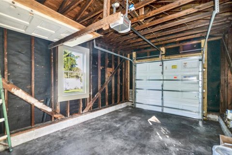 Casa en venta en Tampa, Florida, 2 dormitorios, 86.21 m2 № 2206050 - foto 10