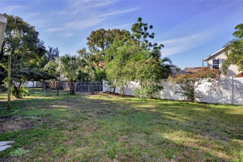 Casa en venta en Tampa, Florida, 2 dormitorios, 86.21 m2 № 2206050 - foto 21