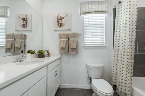 House in DeBary, Florida 3 bedrooms, 163.51 sq.m. № 1761428 - photo 25