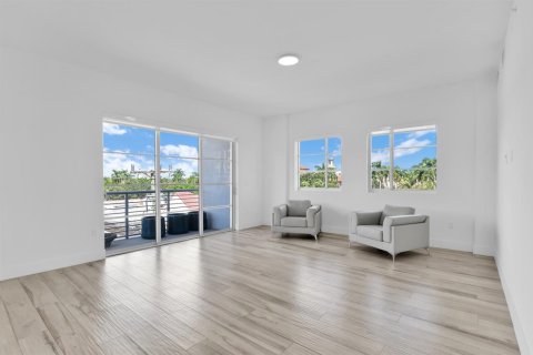 Copropriété à louer à Boca Raton, Floride: 2 chambres, 144.83 m2 № 2417658 - photo 17