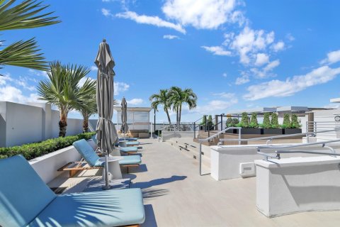 Copropriété à louer à Boca Raton, Floride: 2 chambres, 144.83 m2 № 2417658 - photo 8
