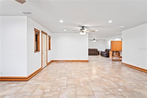 Villa ou maison à vendre à Zephyrhills, Floride: 3 chambres, 212.84 m2 № 1680329 - photo 12