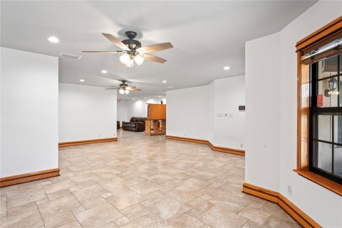 Villa ou maison à vendre à Zephyrhills, Floride: 3 chambres, 212.84 m2 № 1680329 - photo 10