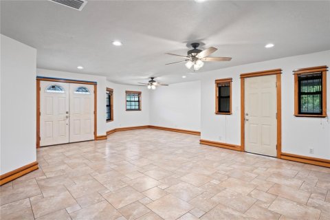 Villa ou maison à vendre à Zephyrhills, Floride: 3 chambres, 212.84 m2 № 1680329 - photo 9