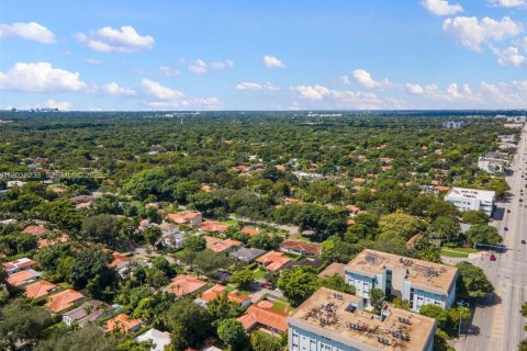 Villa ou maison à vendre à Coral Gables, Floride: 3 chambres, 153.66 m2 № 2083837 - photo 26