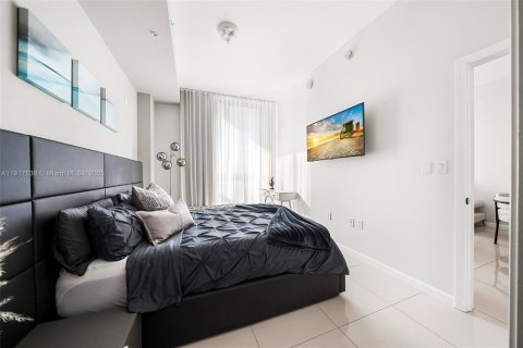 Снять в аренду кондоминиум в Норт-Бей-Виллидж, Флорида 1 спальня, 76.92м2, № 1972291 - фото 16