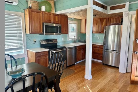 Villa ou maison à louer à Sugarloaf Key, Floride: 2 chambres, 93.65 m2 № 2171062 - photo 3