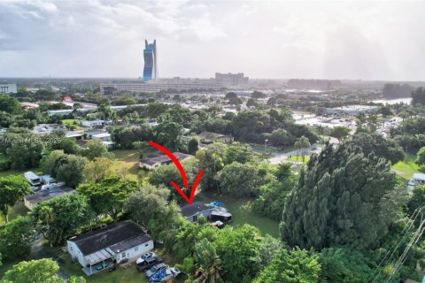 Terreno en venta en Dania Beach, Florida № 1859995 - foto 1