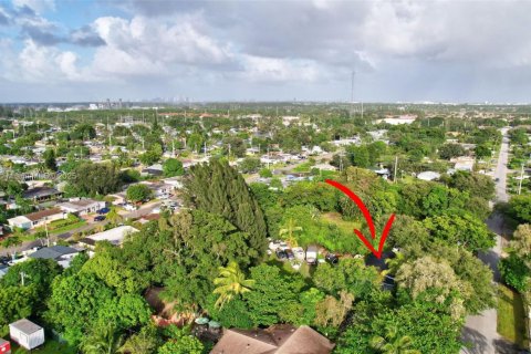 Terreno en venta en Dania Beach, Florida № 1859995 - foto 4