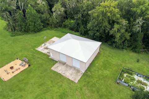 House in Brooksville, Florida 5 bedrooms, 379.78 sq.m. № 2309947 - photo 5
