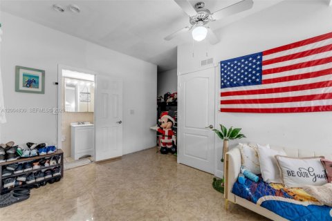 Купить виллу или дом в Майами, Флорида 4 спальни, 227.24м2, № 2068906 - фото 18