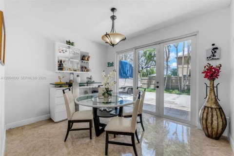 Купить виллу или дом в Майами, Флорида 4 спальни, 227.24м2, № 2068906 - фото 7