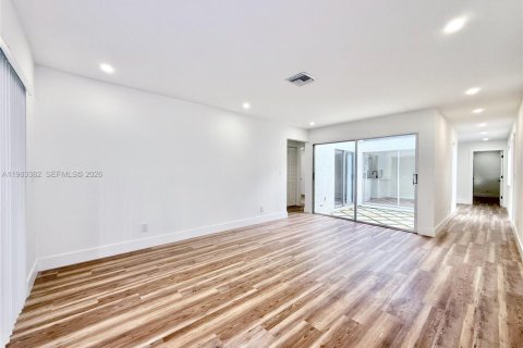 Casa en venta en Delray Beach, Florida, 3 dormitorios, 112.88 m2 № 2051799 - foto 9