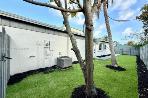 Casa en venta en Delray Beach, Florida, 3 dormitorios, 112.88 m2 № 2051799 - foto 20