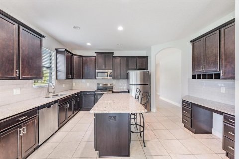 House in Land O' Lakes, Florida 3 bedrooms, 196.95 sq.m. № 1902654 - photo 30