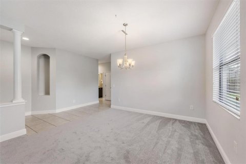 House in Land O' Lakes, Florida 3 bedrooms, 196.95 sq.m. № 1902654 - photo 16