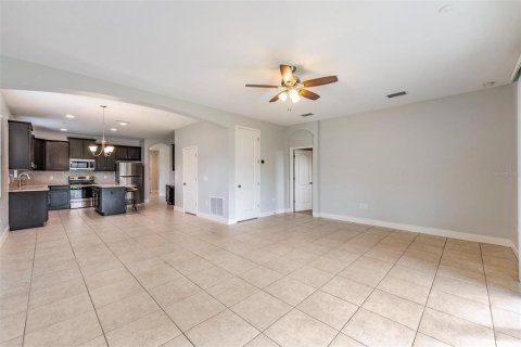 House in Land O' Lakes, Florida 3 bedrooms, 196.95 sq.m. № 1902654 - photo 25