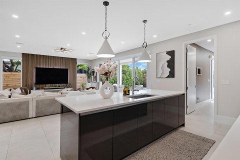 Touwnhouse à vendre à Fort Lauderdale, Floride: 4 chambres, 300.54 m2 № 2386868 - photo 22