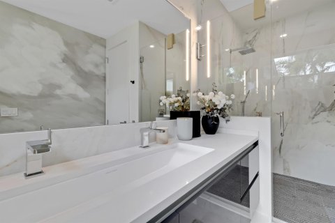 Touwnhouse à vendre à Fort Lauderdale, Floride: 4 chambres, 300.54 m2 № 2386868 - photo 28